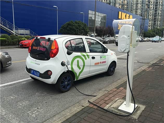 上海充电桩缺口达70% 公共设备成鸡肋